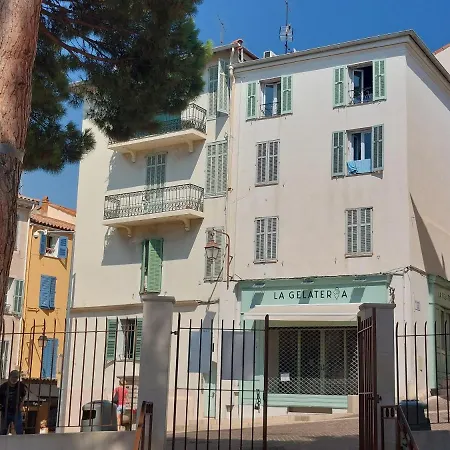 Cannes - Place Du Suquet Exterior foto