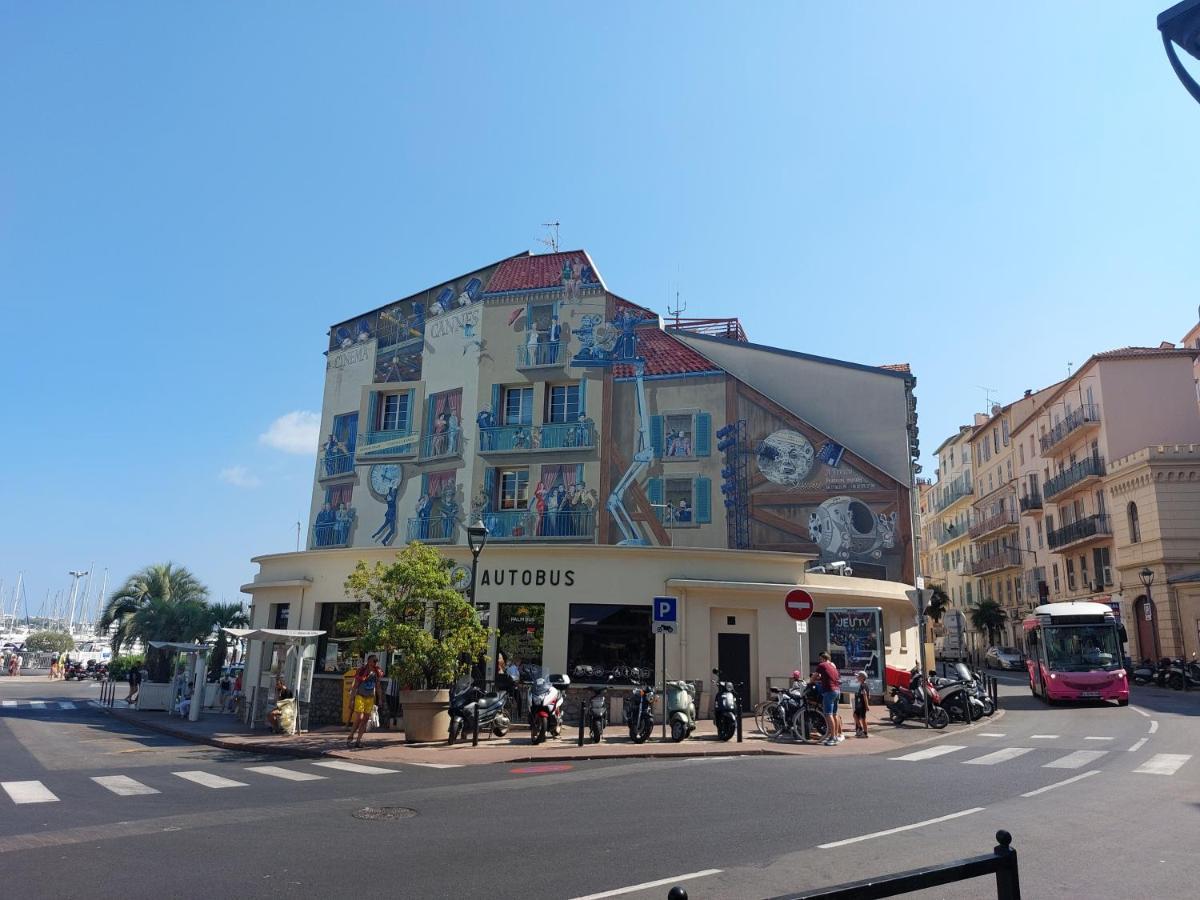 - Place Du Suquet Appartement